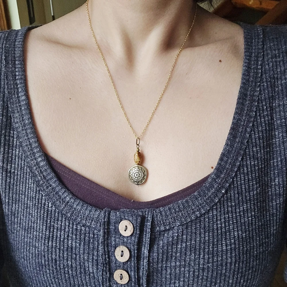 Vintage Dainty Gold Tribal Native Style Sun Wooden Bead Necklace